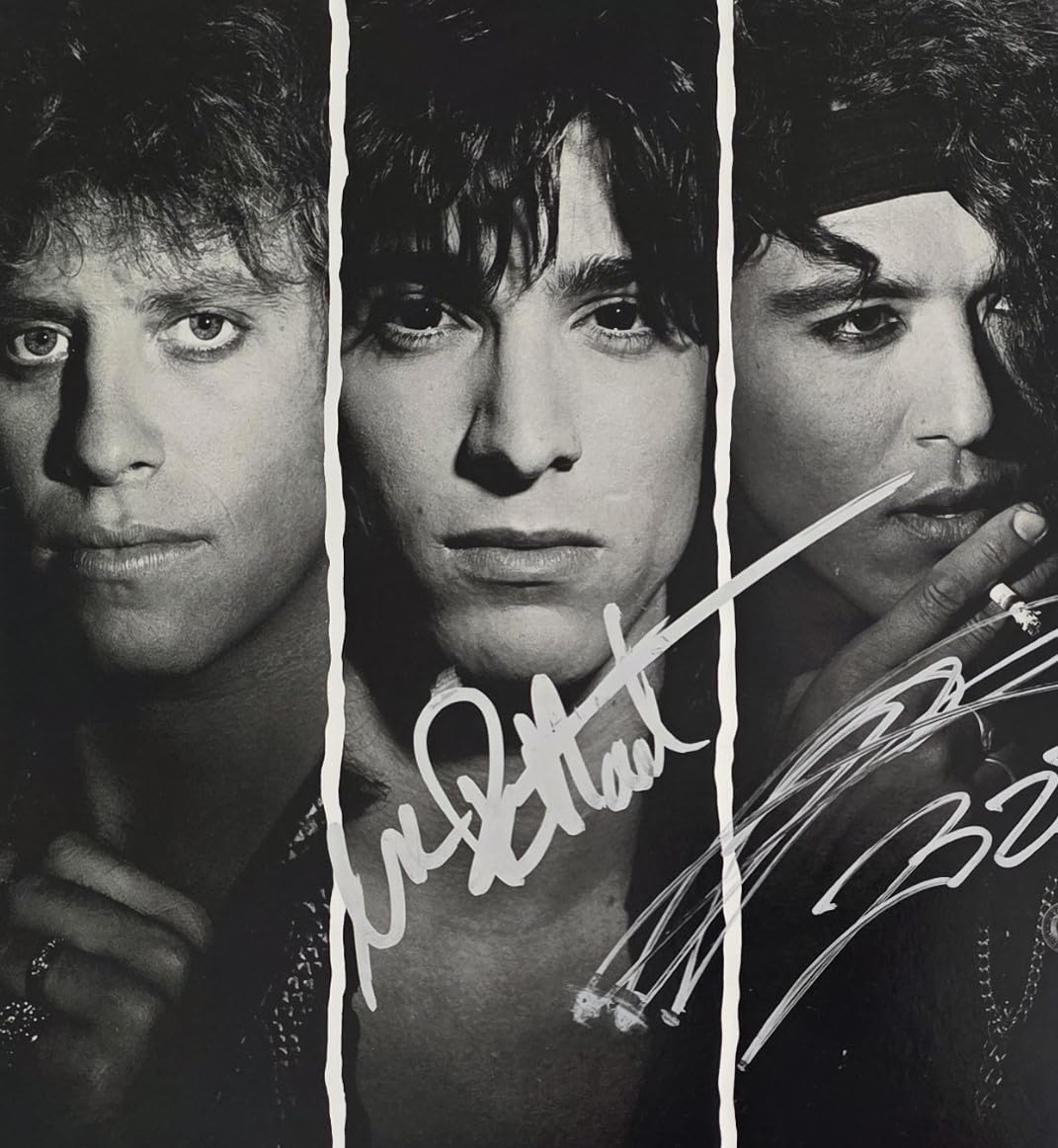 Stephen Pearcy Warren DeMartini Signed Ratt Dancing Undercover Album COA Proof Autographed