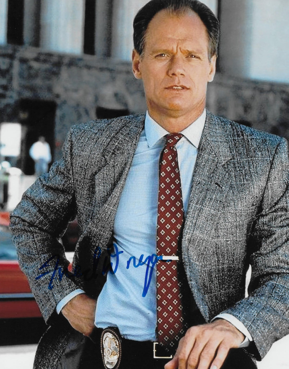 Fred Dryer Hunter signed Sgt Rick Hunter 8x10 photo Proof COA autographed STAR..