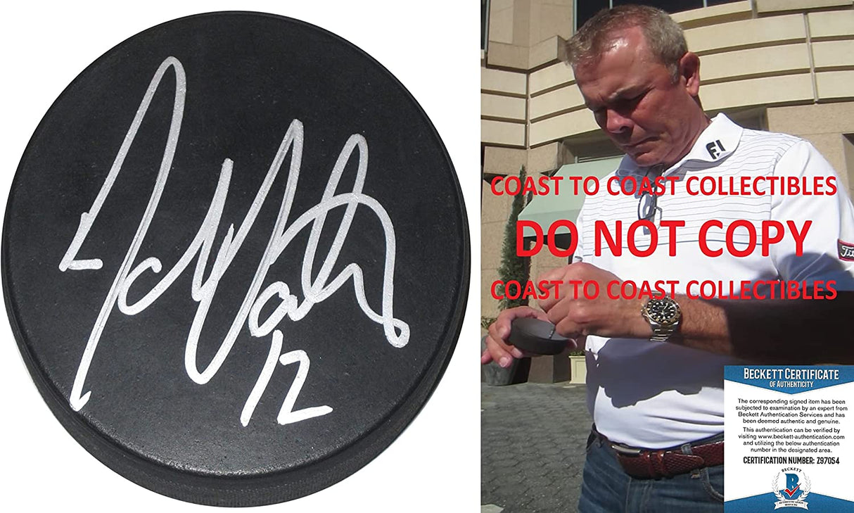 Adam Oates Red Wings Blues Bruins Oilers signed Hockey Puck proof Beckett COA