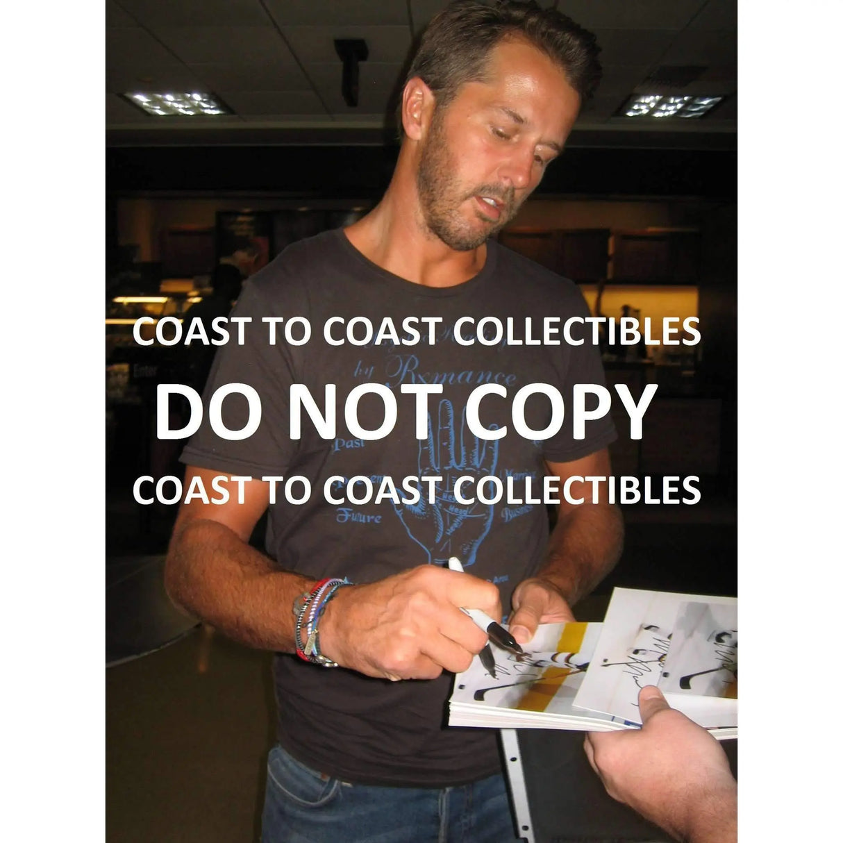 Mike Modano, Dallas Stars, Signed, Autographed, 8X10 Photo, A COA With The Proof Photo Will Be Included..