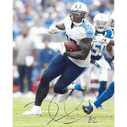 Delanie Walker Tennessee Titans, Signed, Autographed, 8x10 Photo, a COA with the Proof Photo of Delanie Signing Will Be Included-