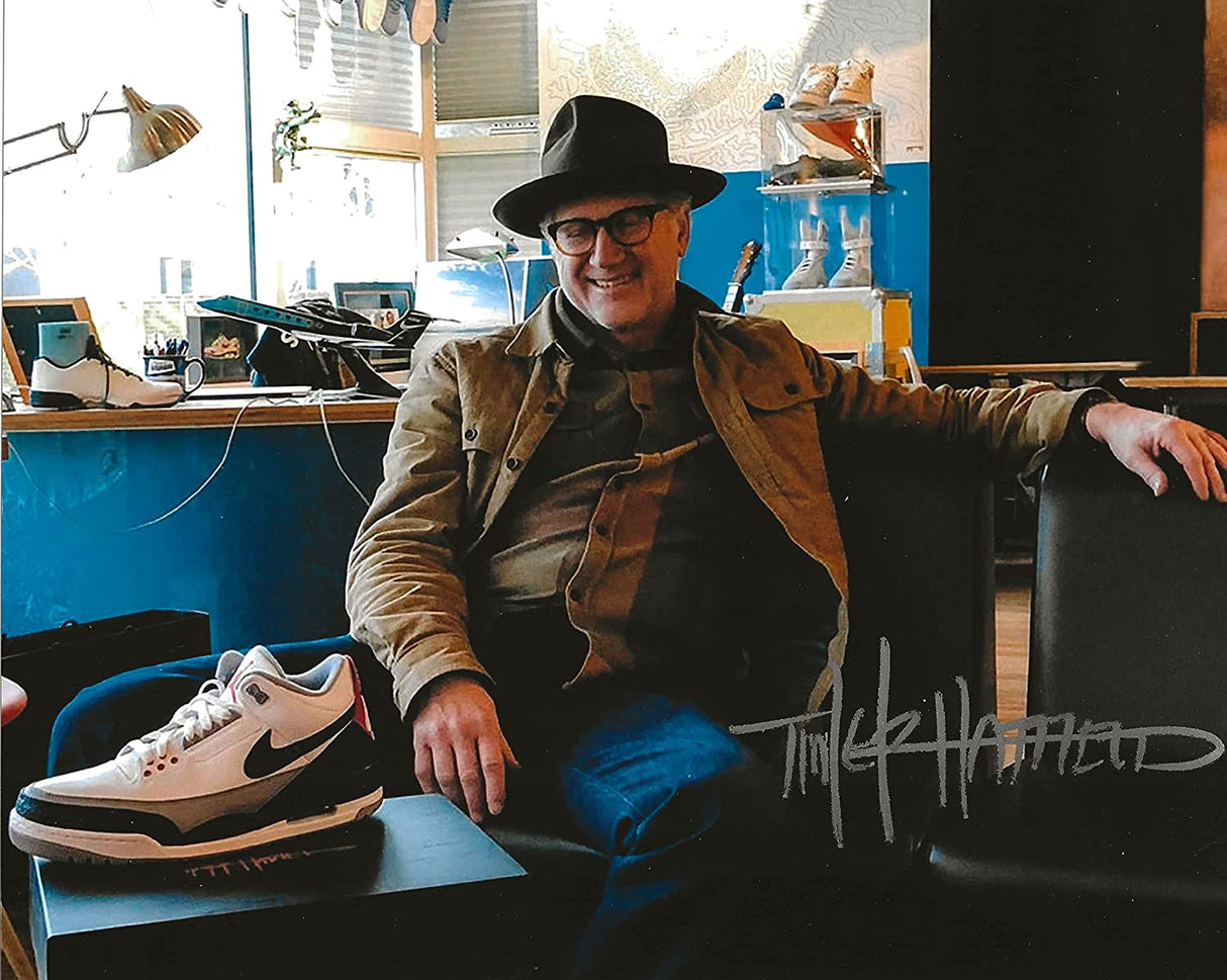 Tinker Hatfield Nike Air Jordan designer signed 8x10 photo COA proof autograph STAR.