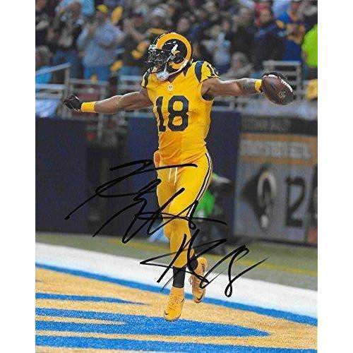 Kenny Britt, LA Rams, Los Angeles Rams, Signed, Autographed, 8X10 Photo, a Coa with the Proof Photo of Kenny Signing Will Be Included