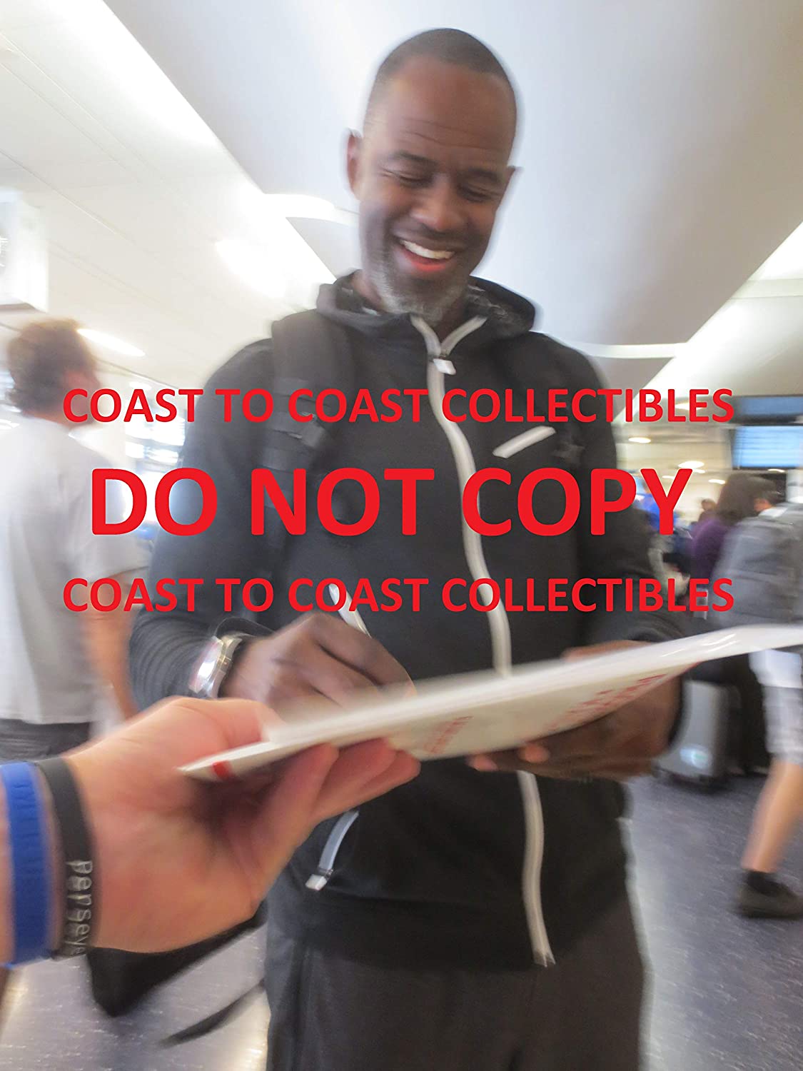 Brian McKnight American R&B Singer songwriter signed 8x10 photo proof COA