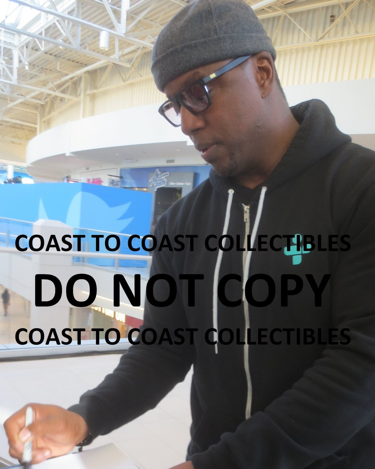 Kordell Stewart, Pittsburgh Steelers, Signed, Autographed, 8X10 Photo, a COA with the Proof Photo of Kordell Signing Will Be Included.