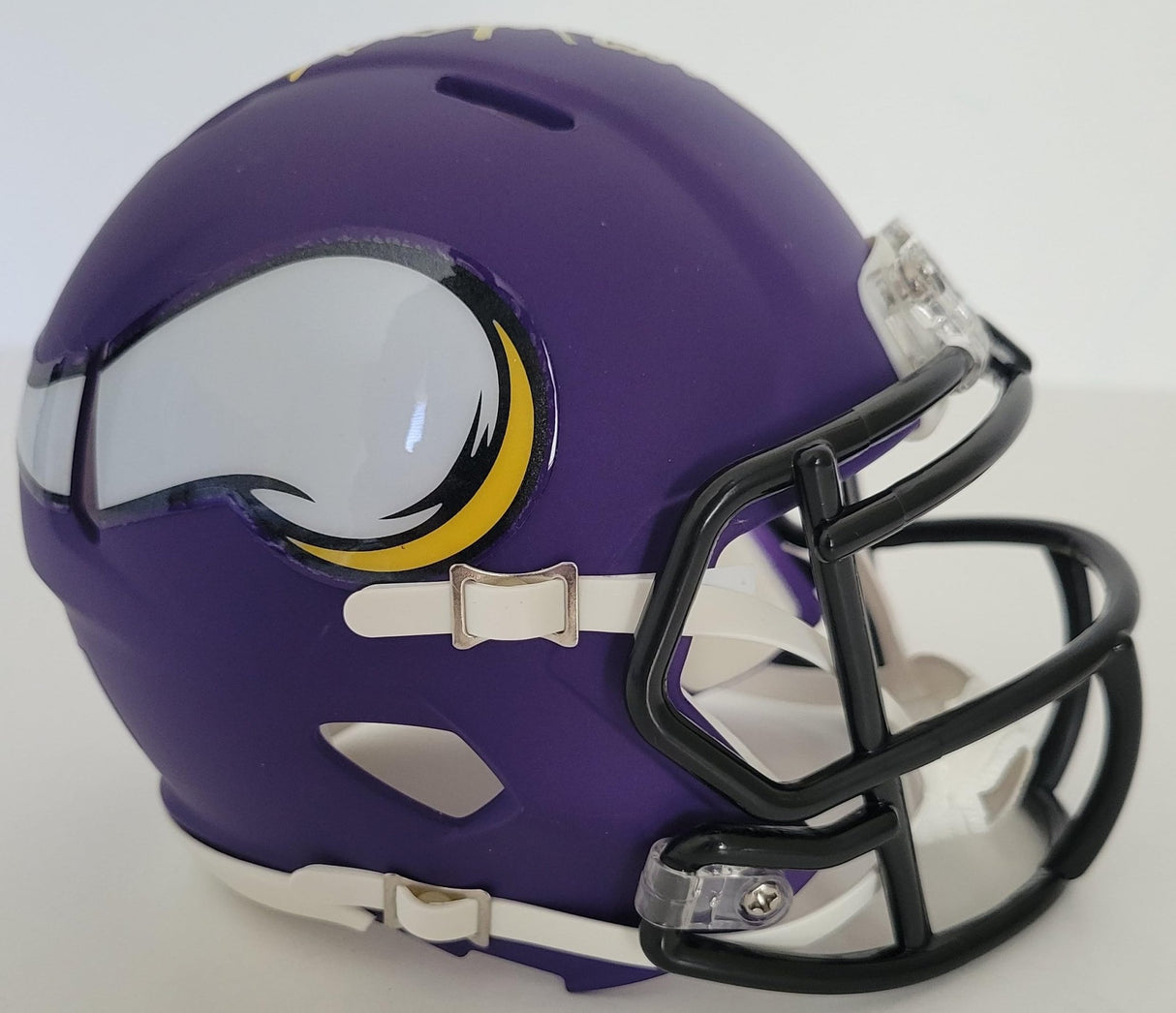 Alexander Mattison signed Minnesota Vikings mini football helmet proof COA autographed.