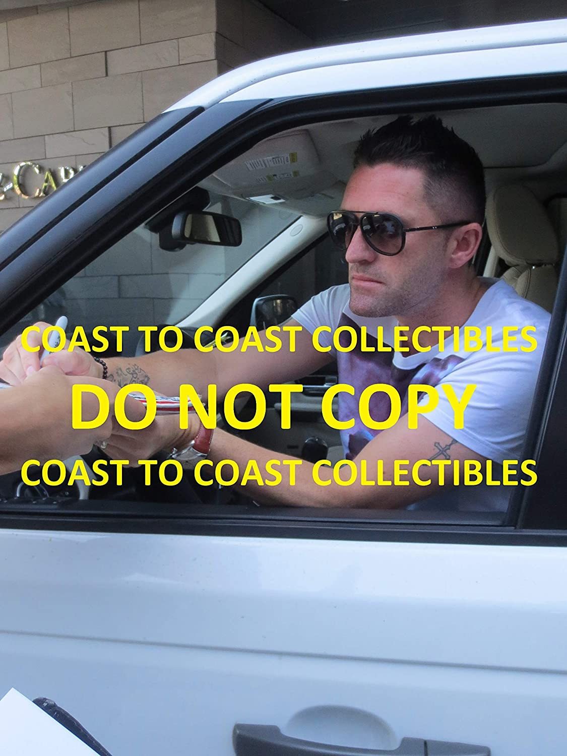 Robbie Keane Republic of Ireland signed autographed soccer 8x10 Photo COA proof