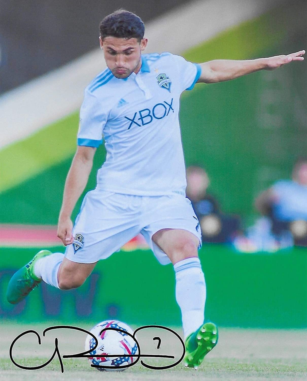 Cristian Roldan Seattle Sounders signed autographed soccer 8x10 photo. proof COA