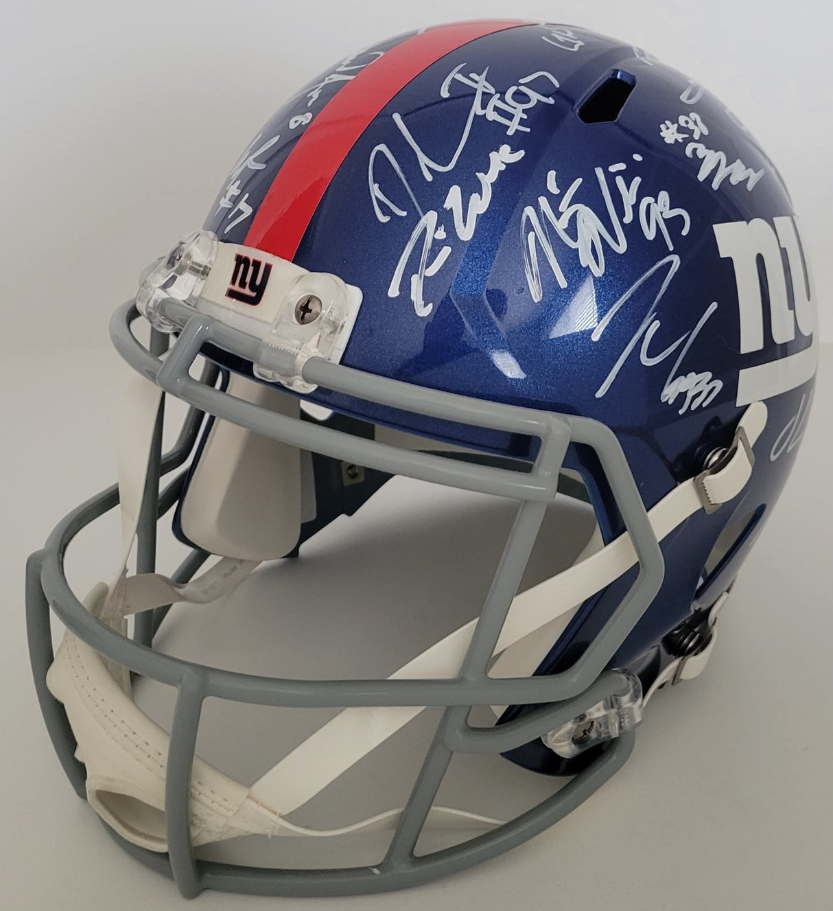 2022 New York Giants team signed full size football helmet COA exact proof Daniel Jones