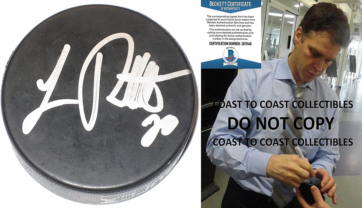 Luc Robitaille LA Kings Red Wings Rangers signed Hockey Puck proof Beckett COA
