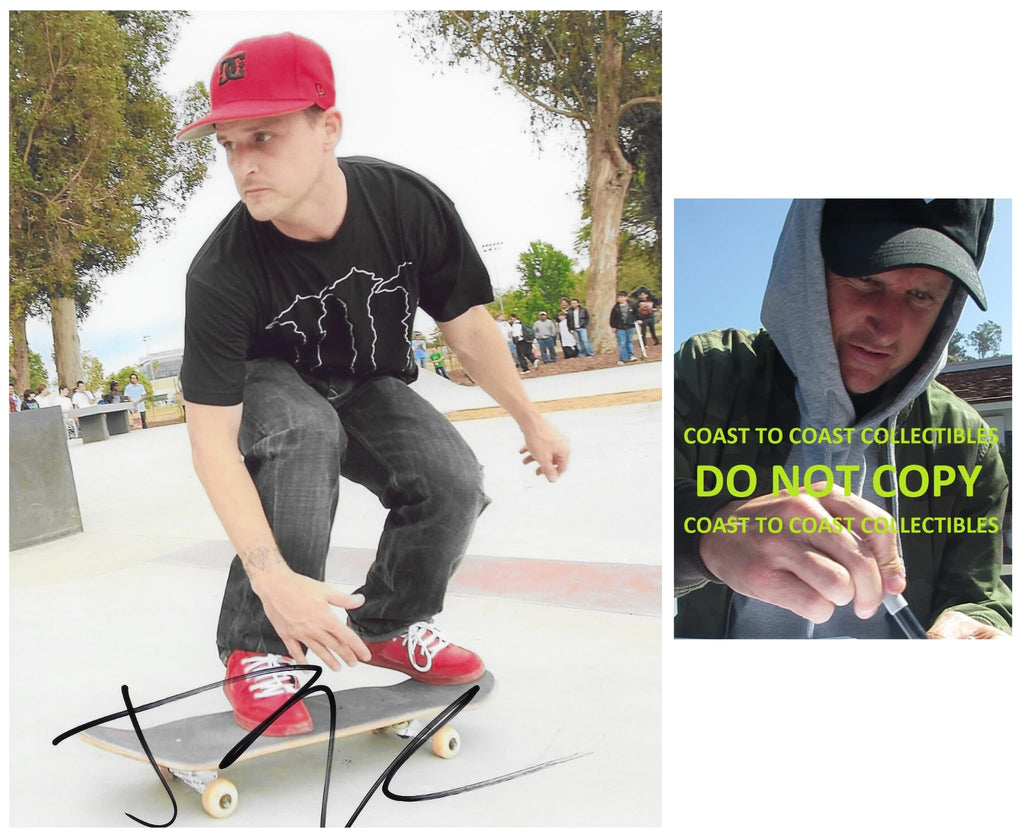 Rob Dyrdek skateboarder MTV star signed 8x10 Photo proof COA autographed.