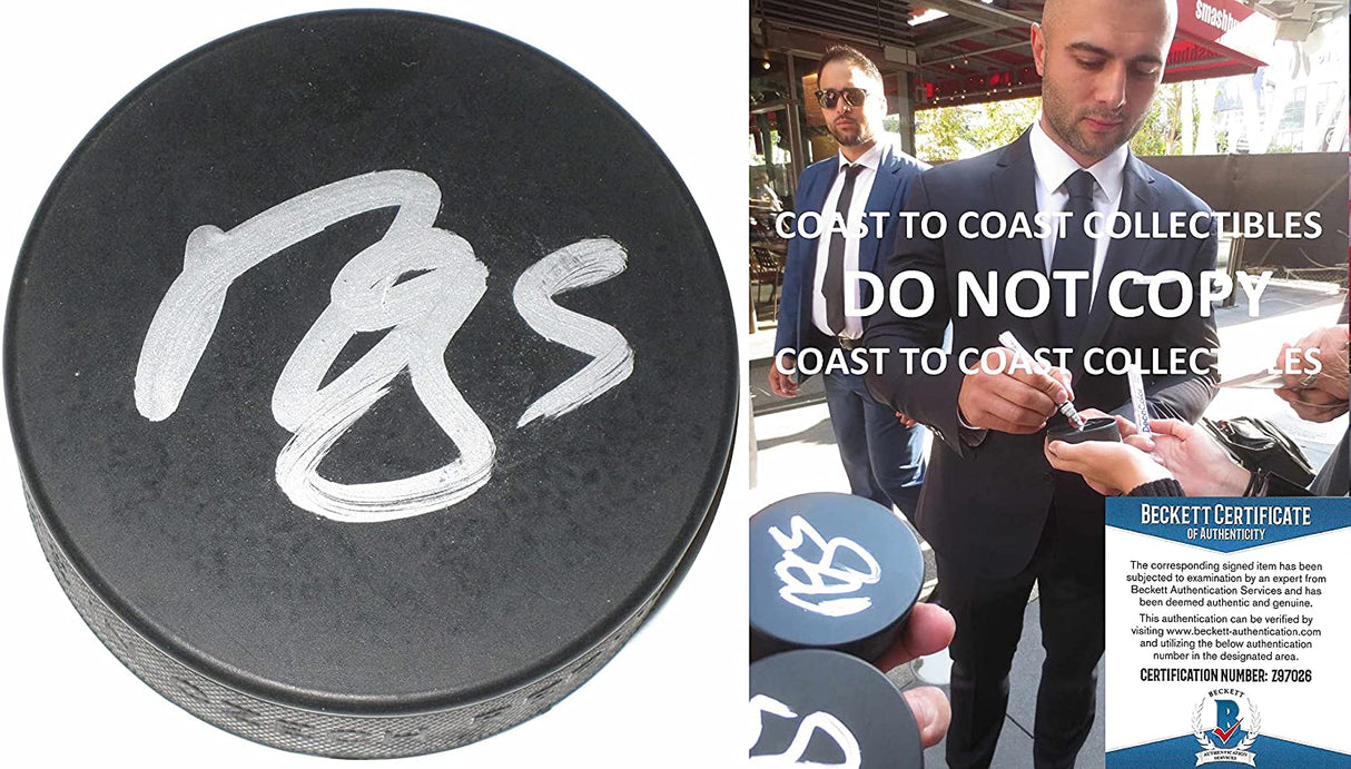 Mark Giordano Seattle Kraken Calgary Flames signed Hockey Puck proof Beckett COA