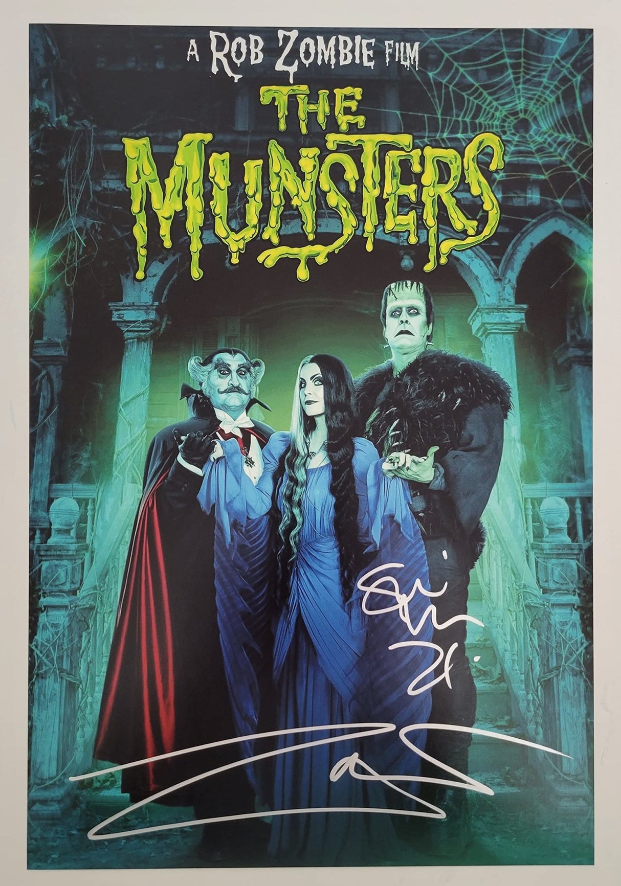 Rob Zombie Sheri Moon signed The Munsters 12x18 movie poster photo Proof star autographed