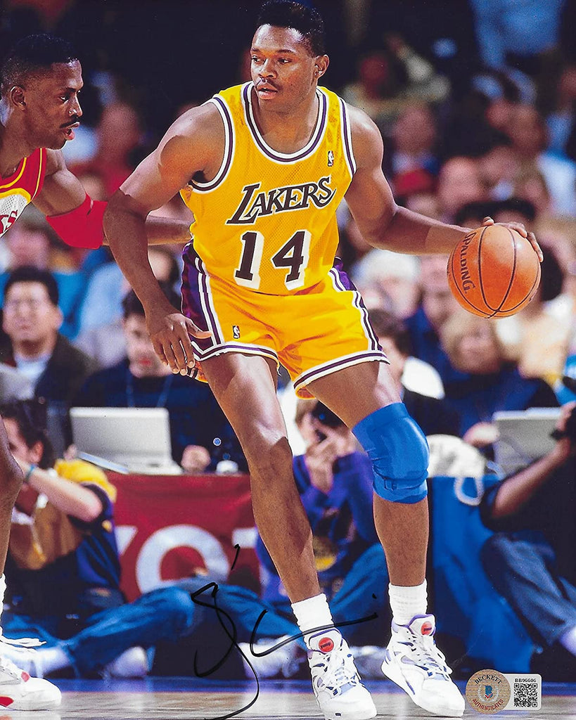 Sam Perkins signed autographed Los Angeles Lakers basketball 8x10 photo proof Beckett COA