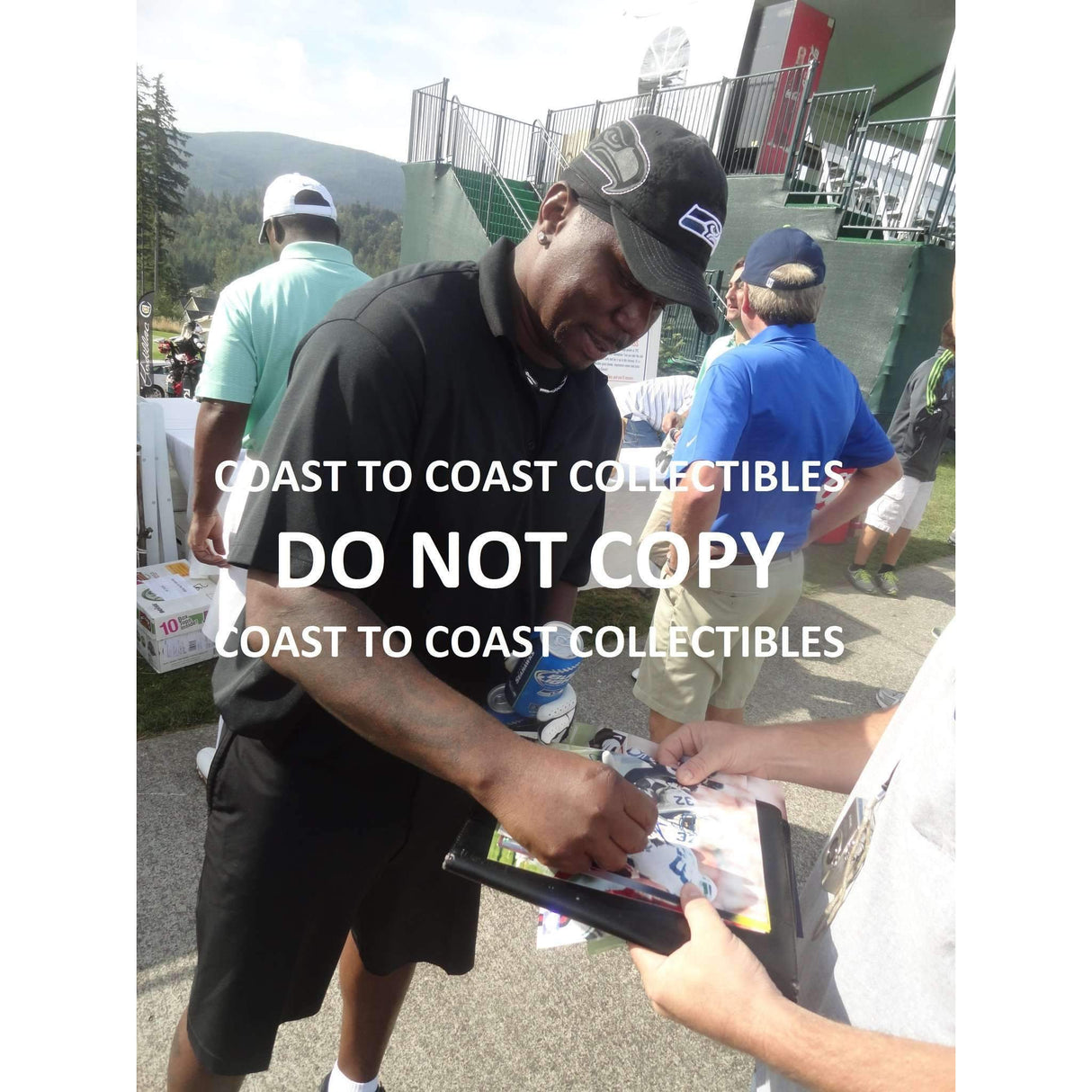 Ricky Watters, Seattle Seahawks, Signed, Autographed, 8x10 Photo, a COA with the Proof Photo of Ricky Signing the Photo Will Be Included