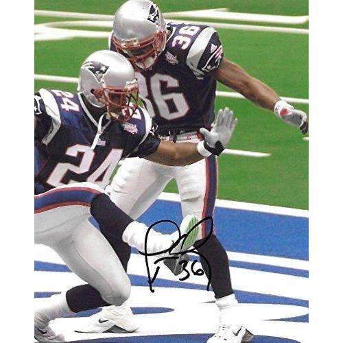 Lawyer Milloy, New England Patriots, Signed, Autographed, 8X10 Photo, a COA with the Proof Photo of Lawyer Signing Will Be Included,.