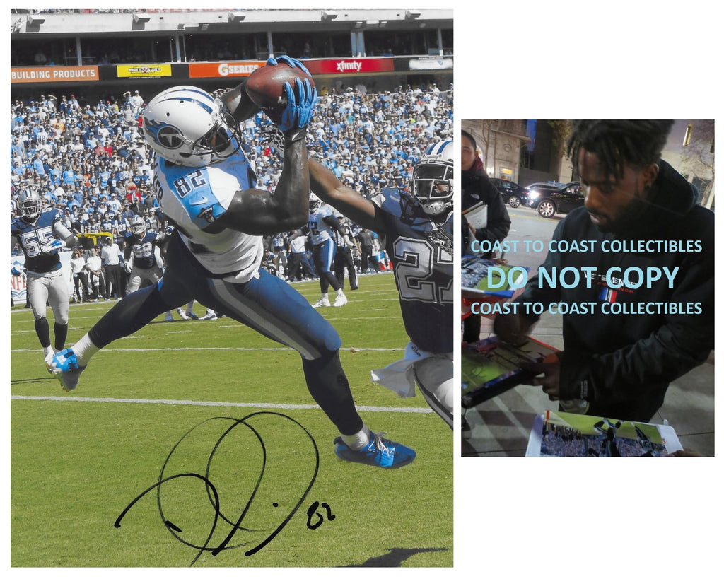 Delanie Walker signed Tennessee Titans football 8x10 photo Proof autographed..