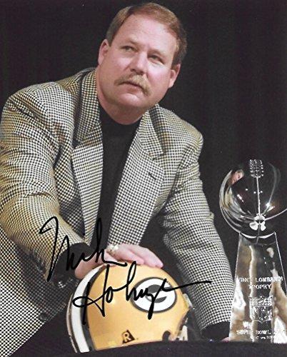 Mike Holmgren, Green Bay Packers, Signed, Autographed, 8X10 Photo, a COA with the Proof Photo of Mike Signing Will Be Included