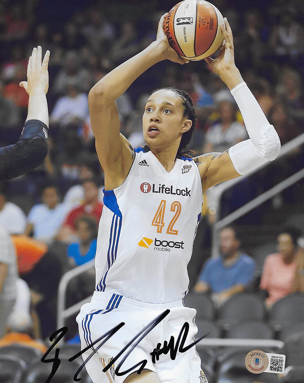 Brittney Griner signed Phoenix Mercury basketball 8x10 photo proof Beckett COA