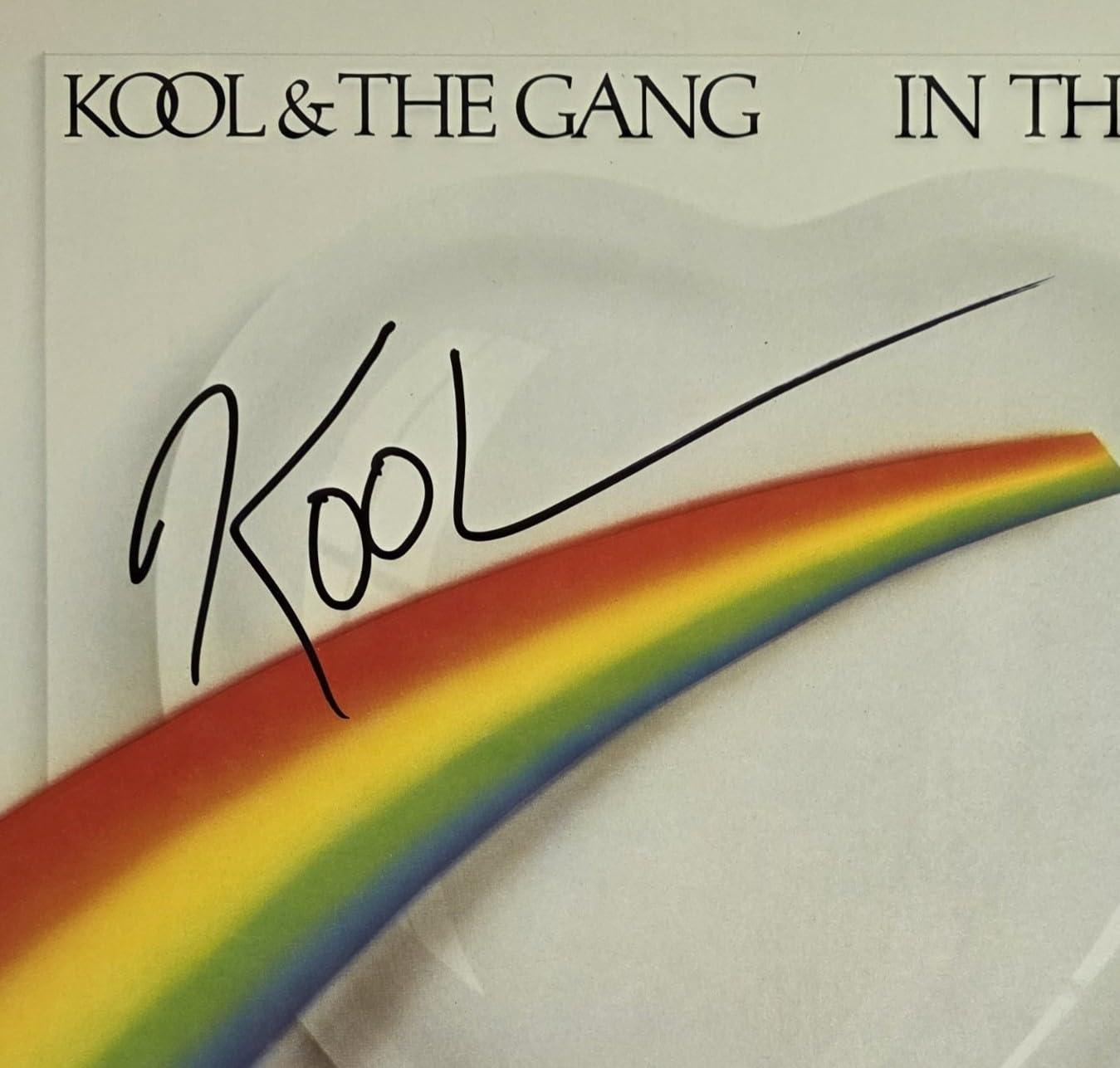 Robert Bell Signed Kool & the Gang In the Heart Album COA Proof Autographed Vinyl Record