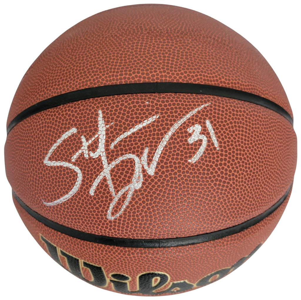 Stefanie Dolson UConn Huskies Signed Basketball COA Proof Washington Mystics