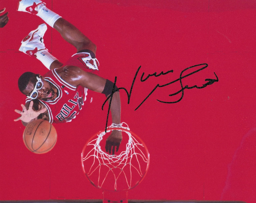 Horace Grant signed Chicago Bulls basketball 8x10 photo Proof COA autographed.