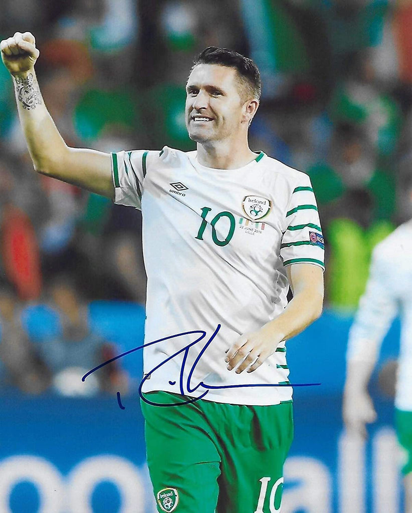 Robbie Keane Republic of Ireland signed autographed soccer 8x10 Photo COA proof