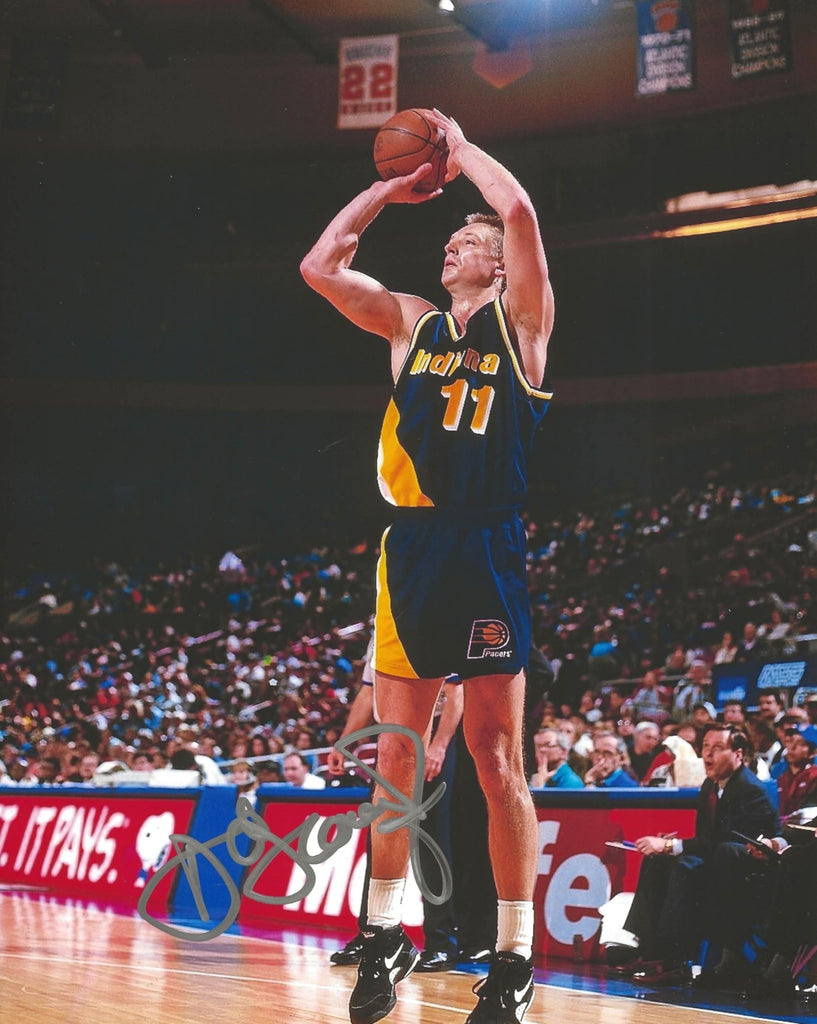 Detlef Schrempf signed Indiana Pacers 8x10 Basketball photo COA Proof autographed.