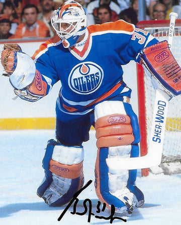 Wayne Gretzky New York Rangers Signed Autographed 8 x 10 Skating Photo  Global COA