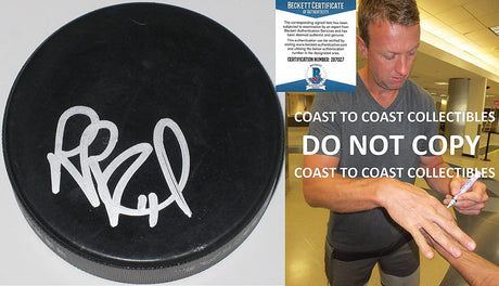 Rob Blake San Jose Sharks LA Kings Avalanche signed Hockey puck proof Beckett COA