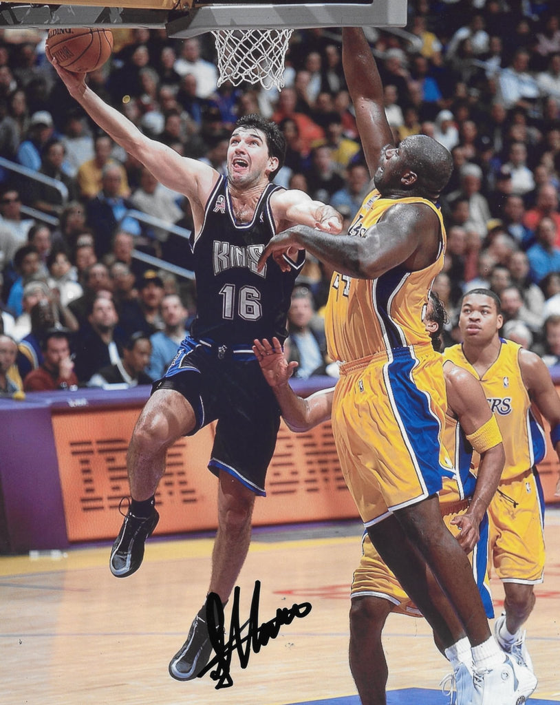 Peja Stojakovic signed Sacramento Kings basketball 8x10 photo proof COA autographed.