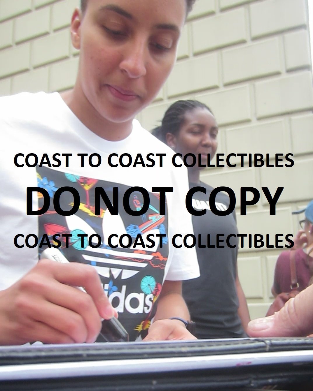 Layshia Clarendon, Cal Bears, Atlanta Dream, Signed, Autographed, 8X10 Photo, a COA with the Proof Photo of Layshia Signing Will Be Included