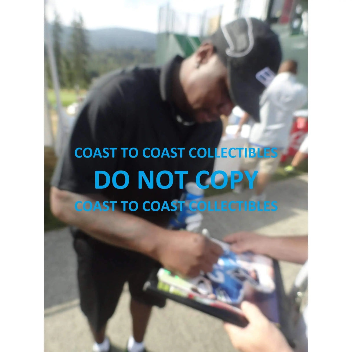 Ricky Watters, Seattle Seahawks, Signed, Autographed, 8x10 Photo, a COA with the Proof Photo of Ricky Signing the Photo Will Be Included,