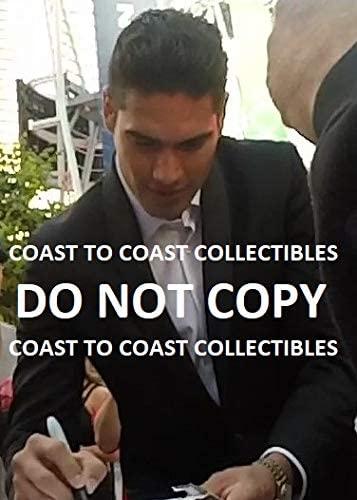 Gilberto Ramirez professional boxer signed,autogrpahed boxing 8x10 photo,proof COA