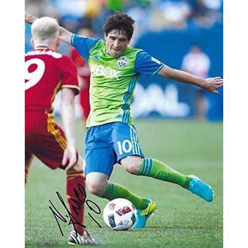 Nicolas Lodeiro, Seattle Sounders FC, Signed, Autographed, 8X10 Photo, a Coa with the Proof Photo of Nicolas Signing Will Be Included.-