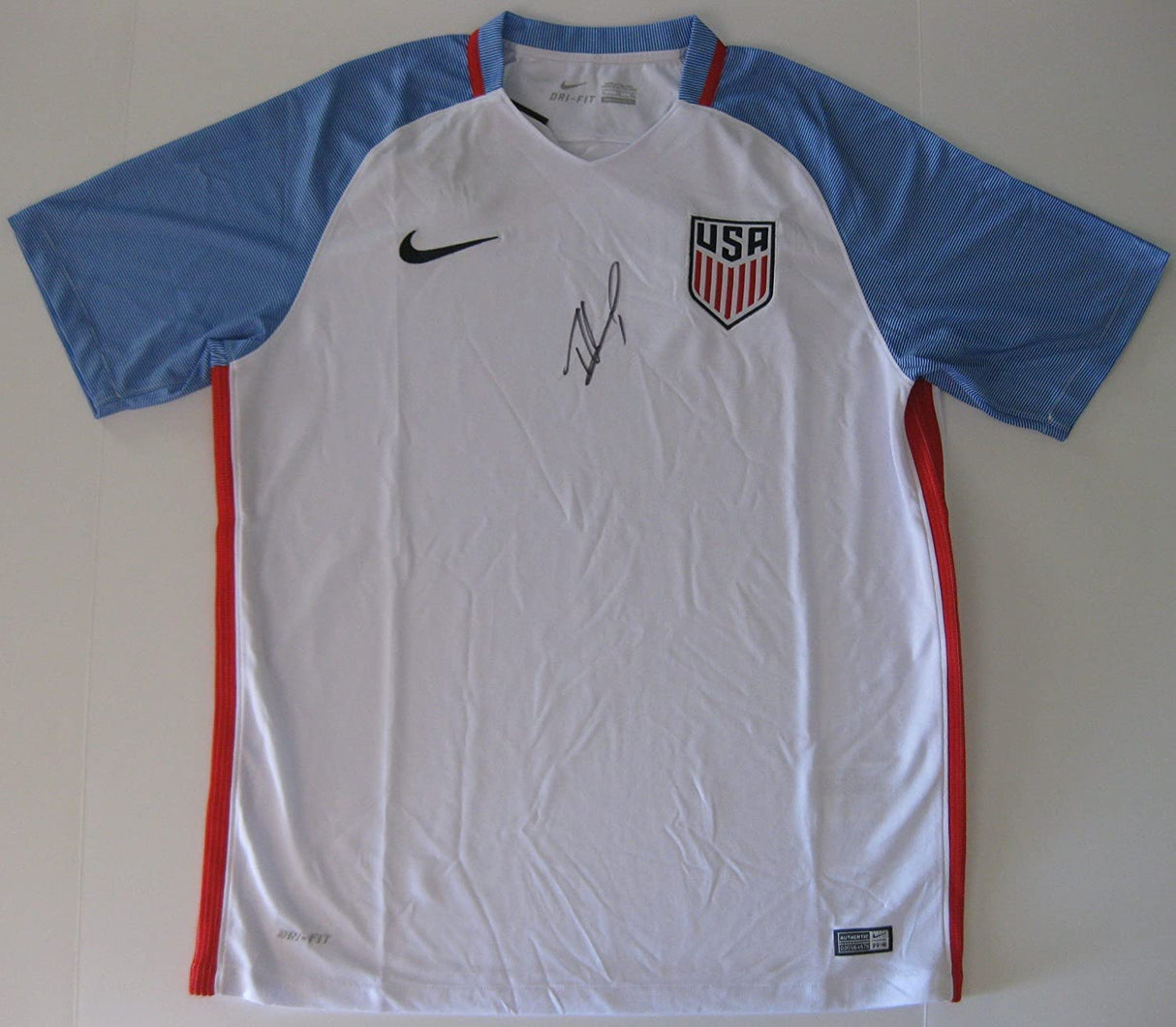 Tim Howard United States team signed USA Soccer Jersey Proof Beckett COA autographed