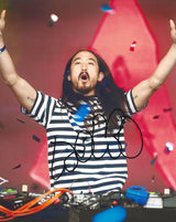 DJ Steve Aoki EDM Music Producer signed 8x10 Photo COA Proof autographed STAR.