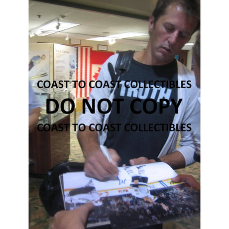 Mike Modano, Dallas Stars, Signed, Autographed, 8X10 Photo, A COA With The Proof Photo Will Be Included.