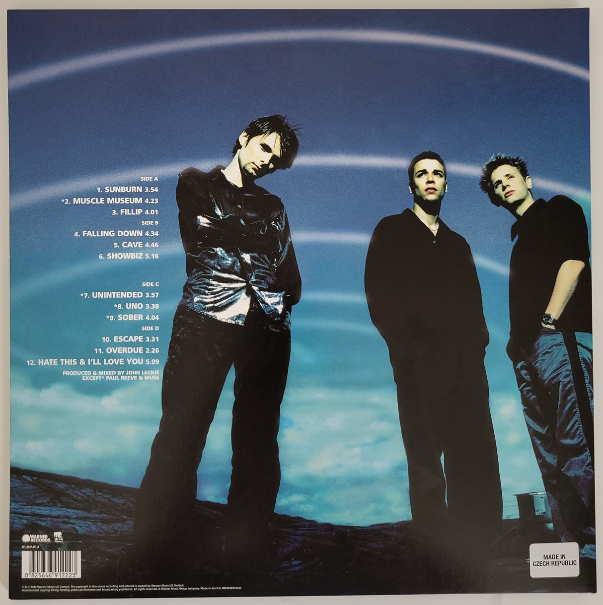 Muse signed Showbiz album vinyl record COA proof Matt Bellamy, Chris Wolstenholme, Dominic Howard STAR