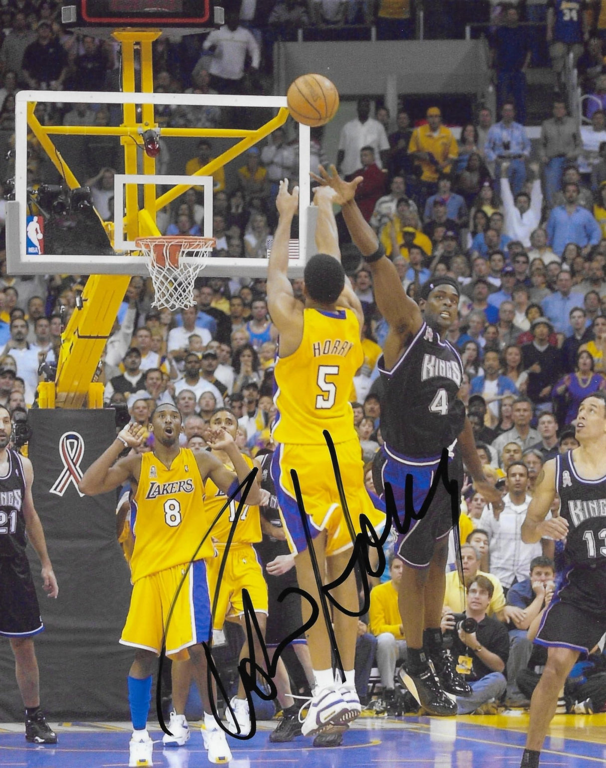 Robert Horry signed Los Angeles Lakers basketball 8x10 photo Proof COA auto LA