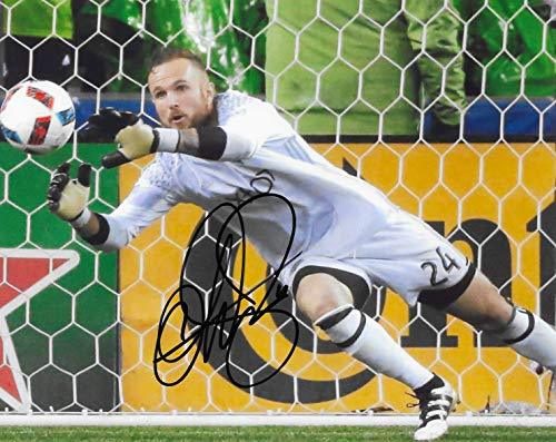 Stefan Frei autographed Seattle Sounders FC soccer 8x10 photo proof COA.
