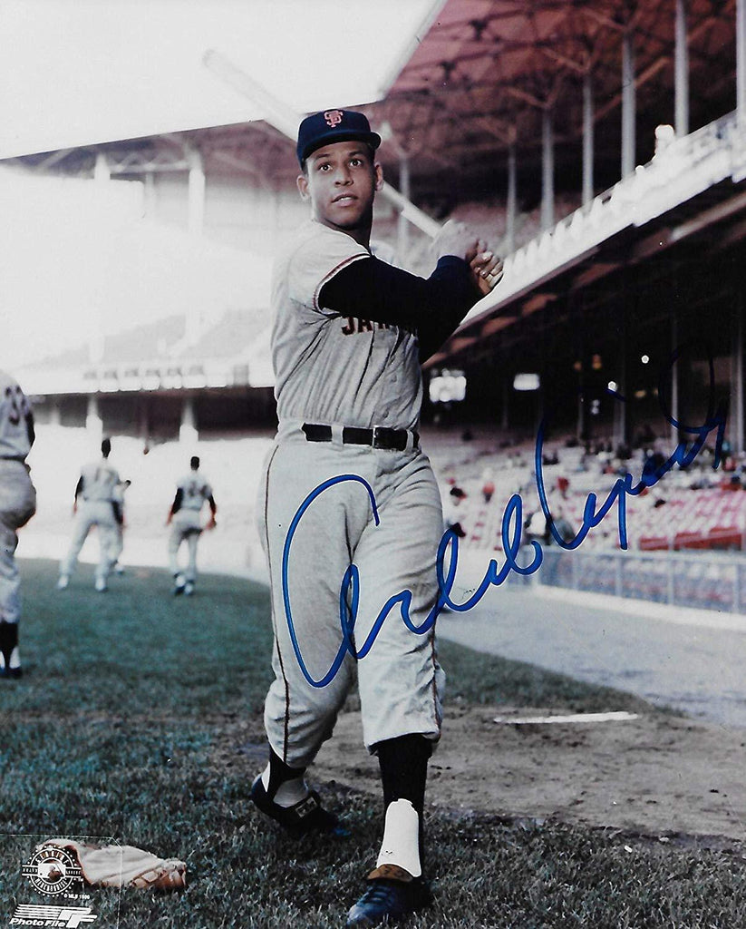 Orlando Cepeda San Francisco Giants signed autographed, 8x10 Photo, COA will be included.