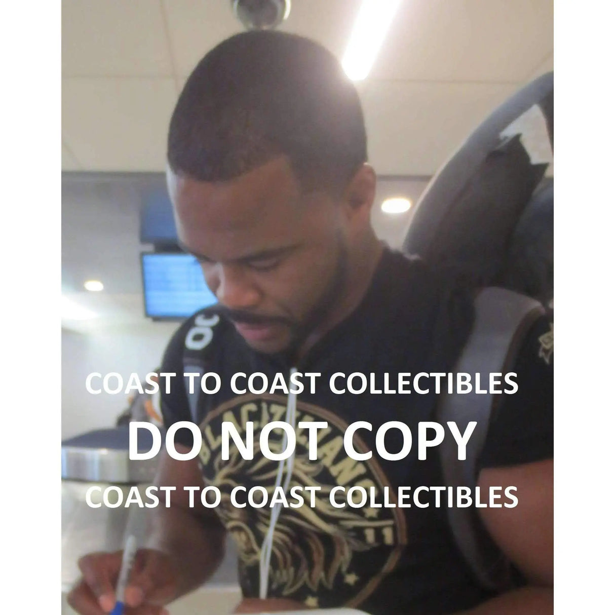 Rashad Evans, MMA, UFC, Signed, Autogrpahed, 8X10 Photo, a COA with the Proof Photo of Rashad Signing Will Be Included