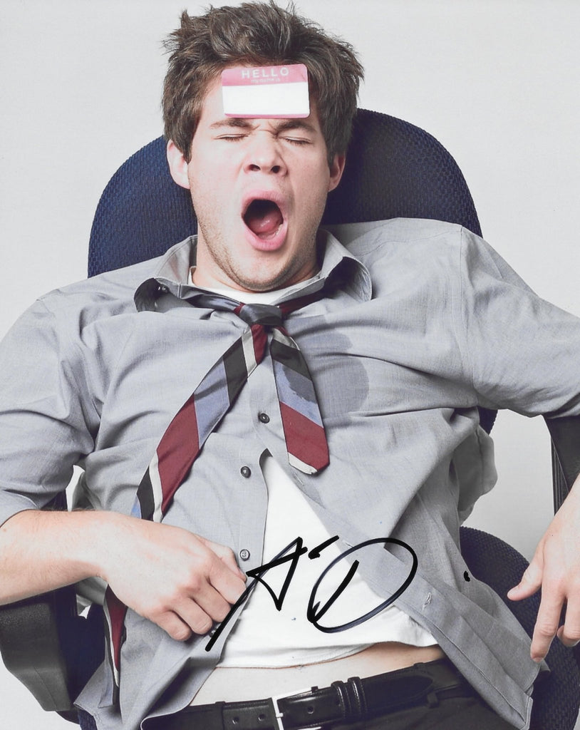 Adam Devine Signed 8x10 Photo Proof COA Autographed Actor Workaholics Comedian, STAR