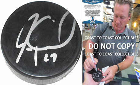 Jeremy Roenick Sharks Coyotes Blackhawks signed Hockey Puck proof Beckett COA