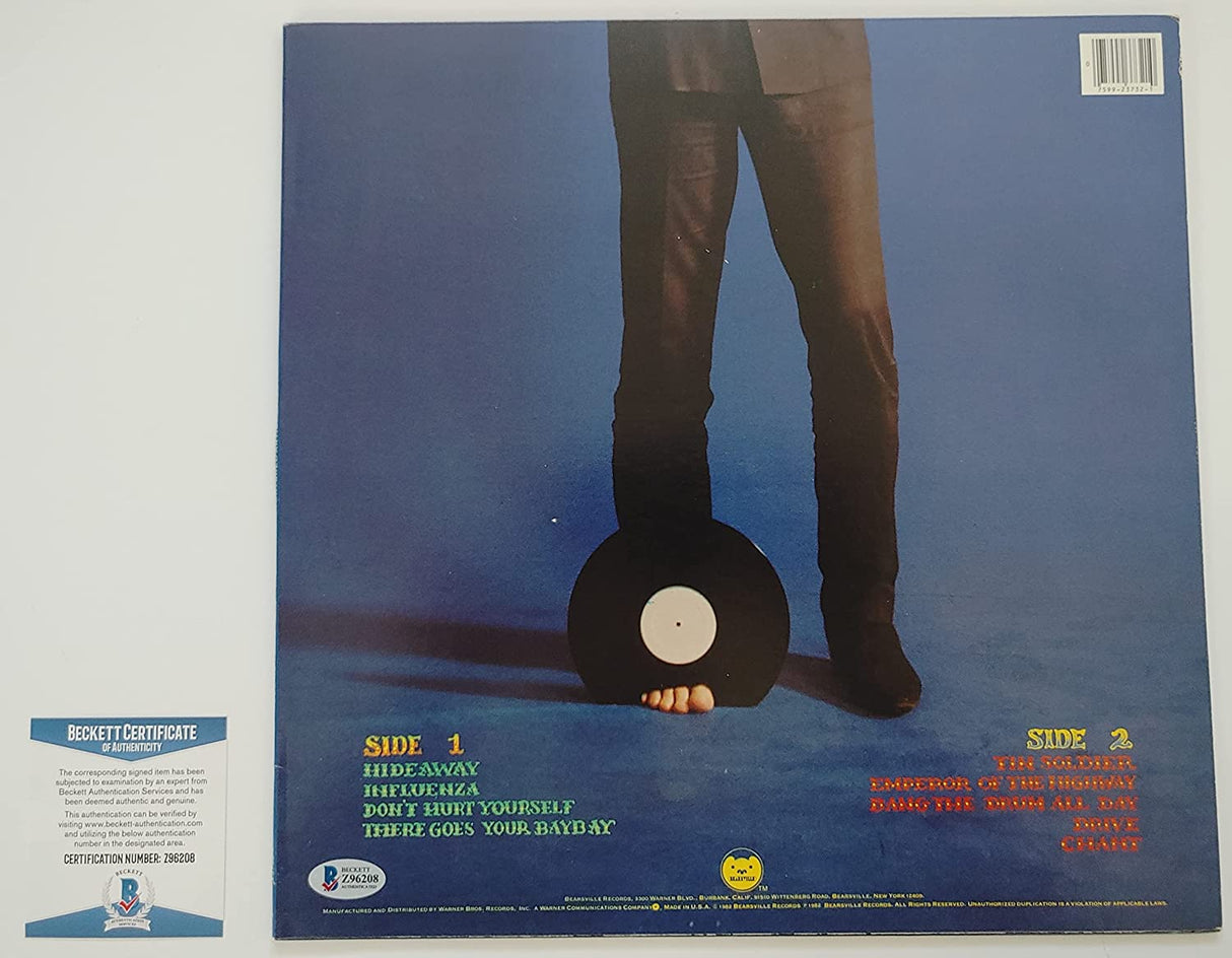 Todd Rundgren signed Tortured Artist Effect album vinyl record proof Beckett COA STAR auto