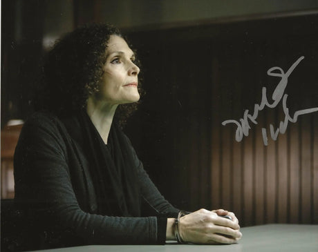 Mary Elizabeth Mastrantonio signed Limitless 8x10 photo COA proof autographed Star