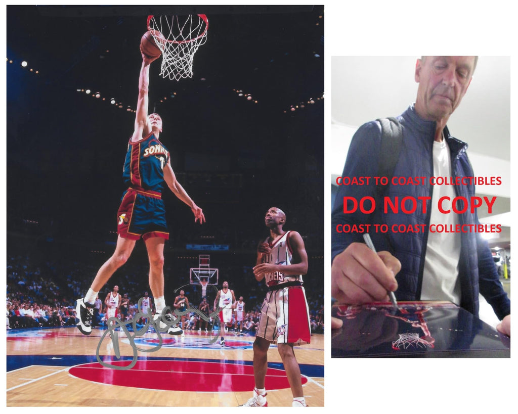 Detlef Schrempf signed Seattle Sonics 8x10 Basketball photo Proof COA autographed.