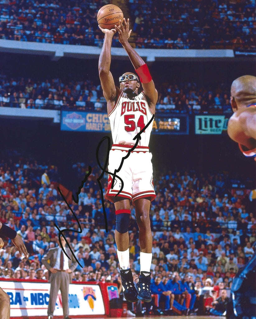 Horace Grant signed Chicago Bulls basketball 8x10 photo Proof COA autographed