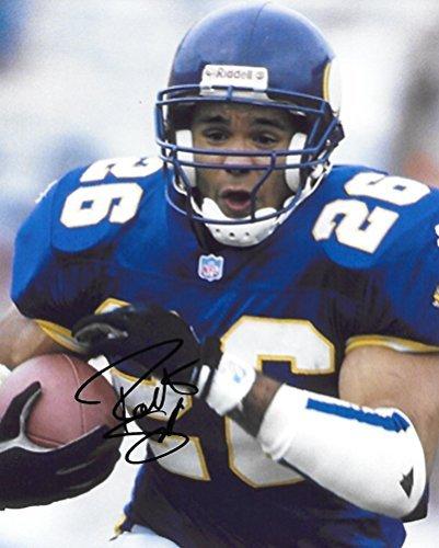 Robert Smith, Minnesota Vikings, Signed, Autographed, 8X10 Photo, a COA with the Proof Photo of Robert Signing Will Be Included.